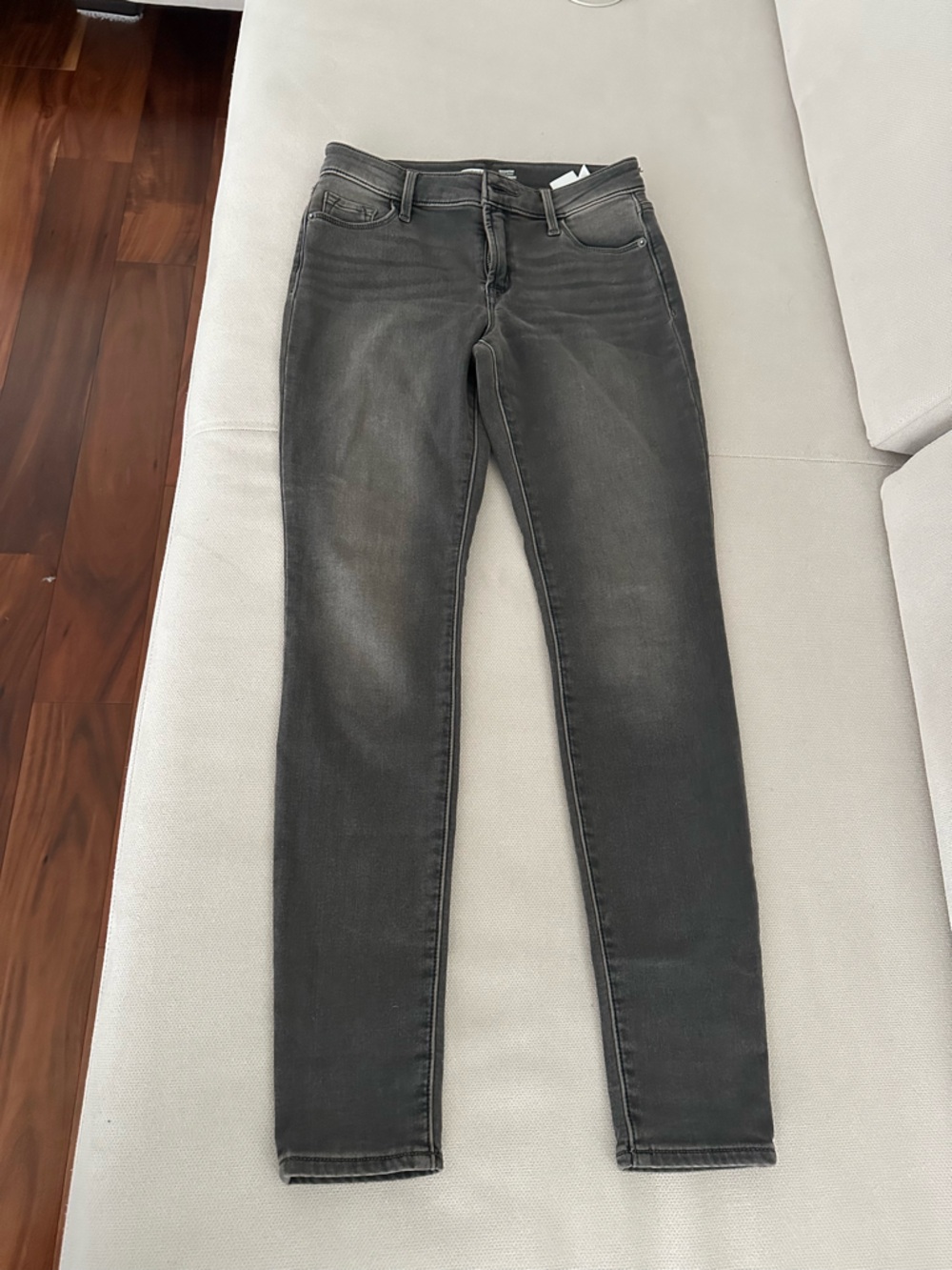 OLD NAVY ROCKSTAR SUPER SKINNY BUILT IN WARM BLACK JEANS SIZE 0